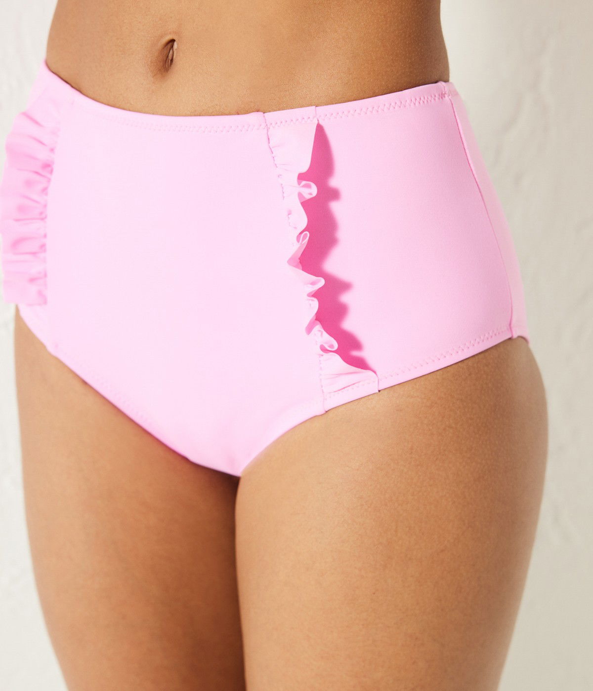 Basic High Ruffle Botom