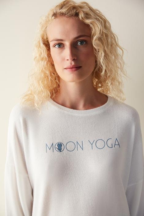 Moon Yoga Sweatshirt