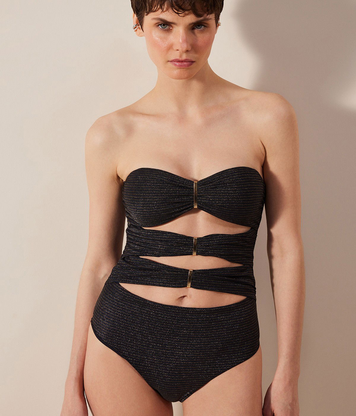 Dora Strapless Suit